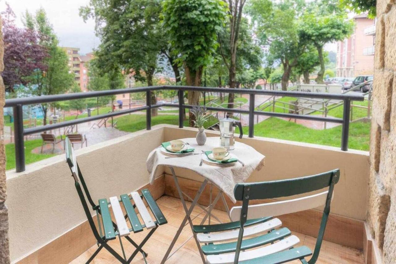 Apartamento Kuia En Gran Bilbao Con Terraza Y Vistas A Un Parque Basauri Exterior foto