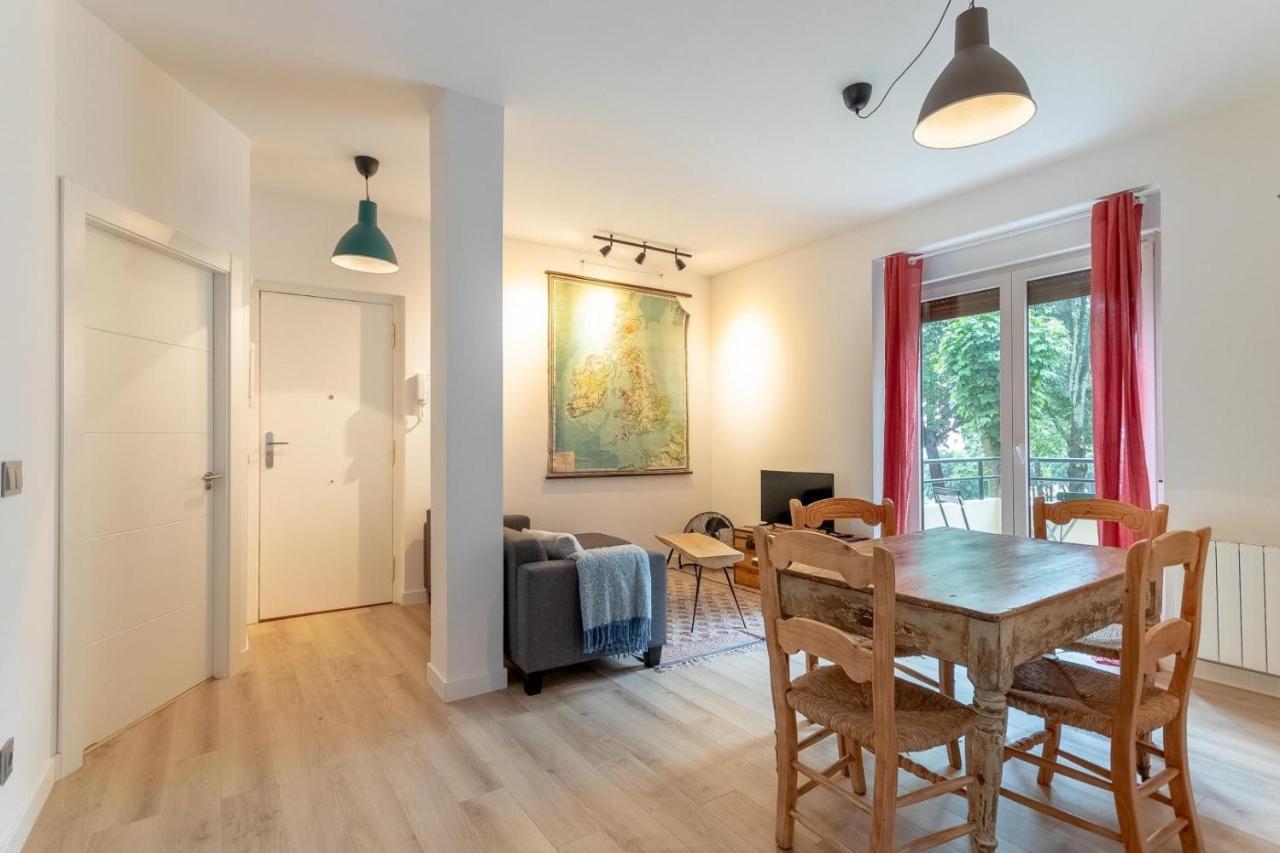 Apartamento Kuia En Gran Bilbao Con Terraza Y Vistas A Un Parque Basauri Exterior foto